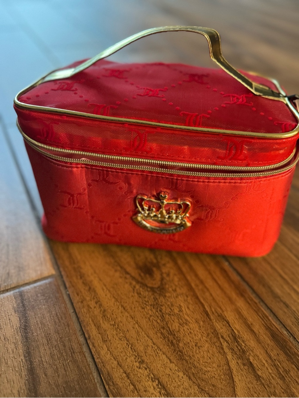 Juicy Couture Red Quilted Cosmetic Vanity Case with Gold Trim